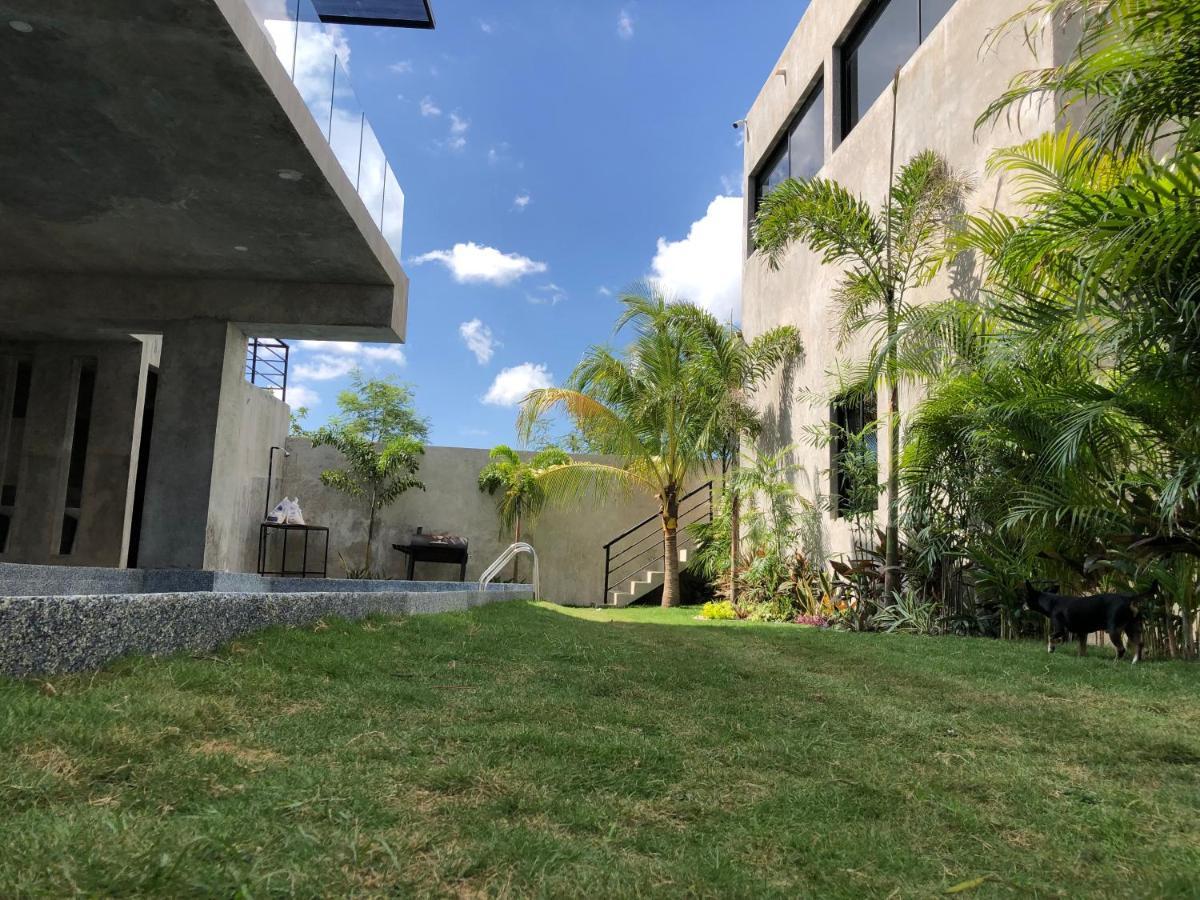 ميريدا Hotel Suites La Negra Boutique المظهر الخارجي الصورة