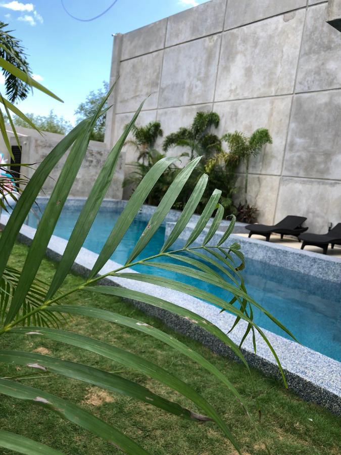 ميريدا Hotel Suites La Negra Boutique المظهر الخارجي الصورة